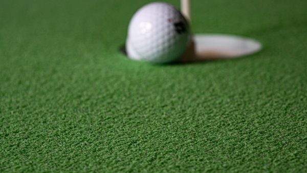 BirdieBall Putting Mats: Aerated Polymers and the Art of the Roll