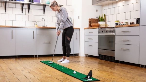 PuttOUT Releases Mats and Plane Alignments: Be the First To Try Them