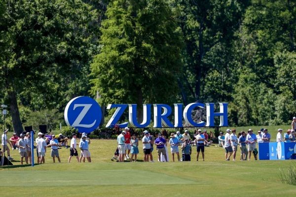 Clark-Hossler team keeps lead at Zurich Classic