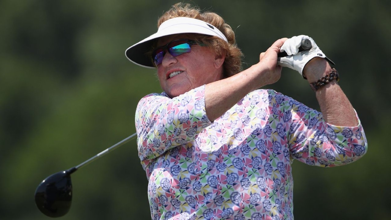 Carner, 85, shoots age at Senior Women's Open