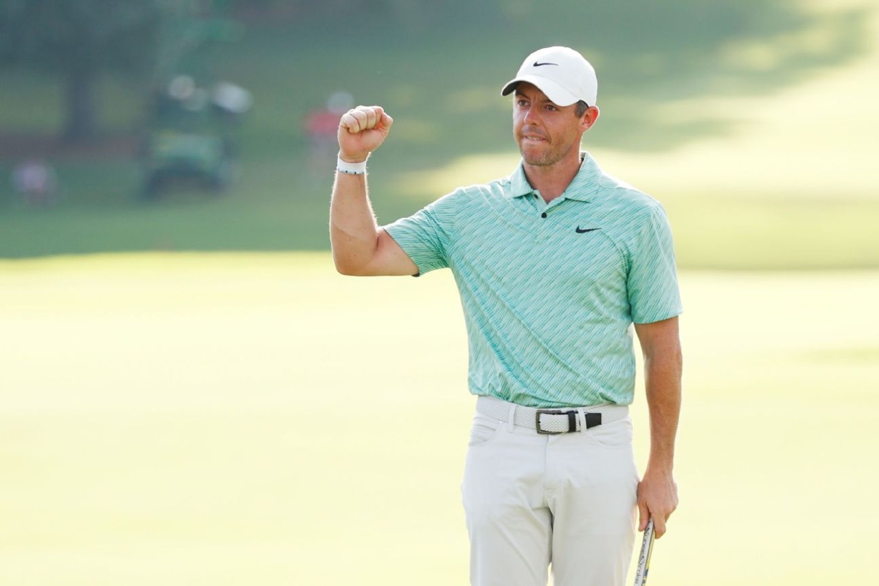 McIlroy rallies to win third FedEx Cup title, $18M