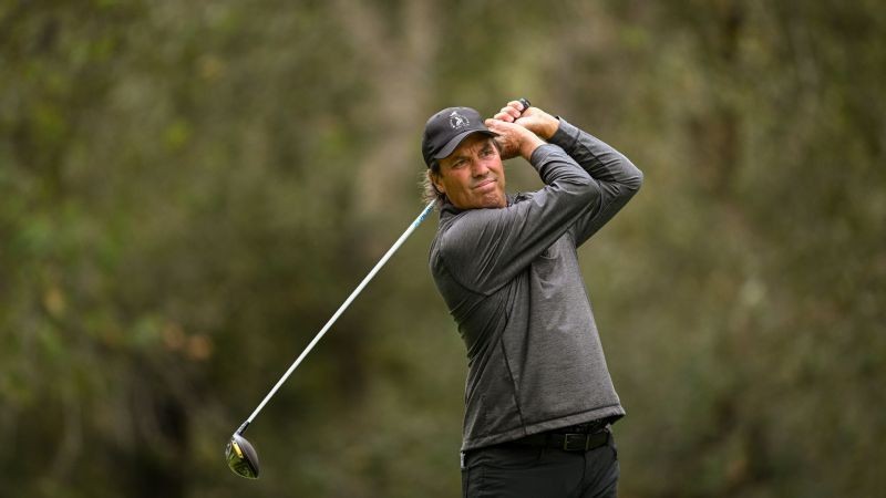 Ames holds on to 3-shot lead in Morocco