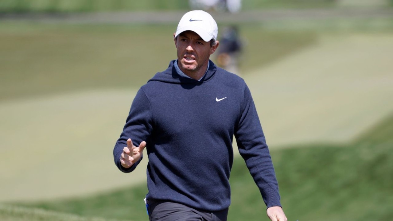 Rory overcomes slow start at PGA Championship