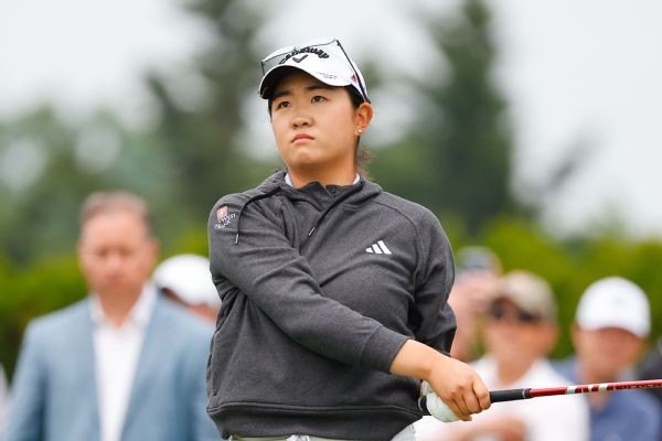 Zhang holds Americas Open lead in LPGA debut