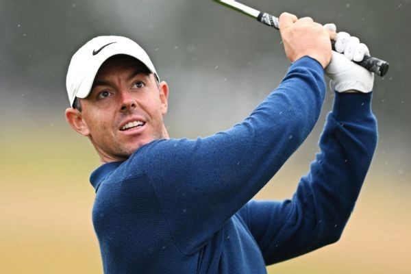 McIlroy maintains 1-shot edge at Scottish Open