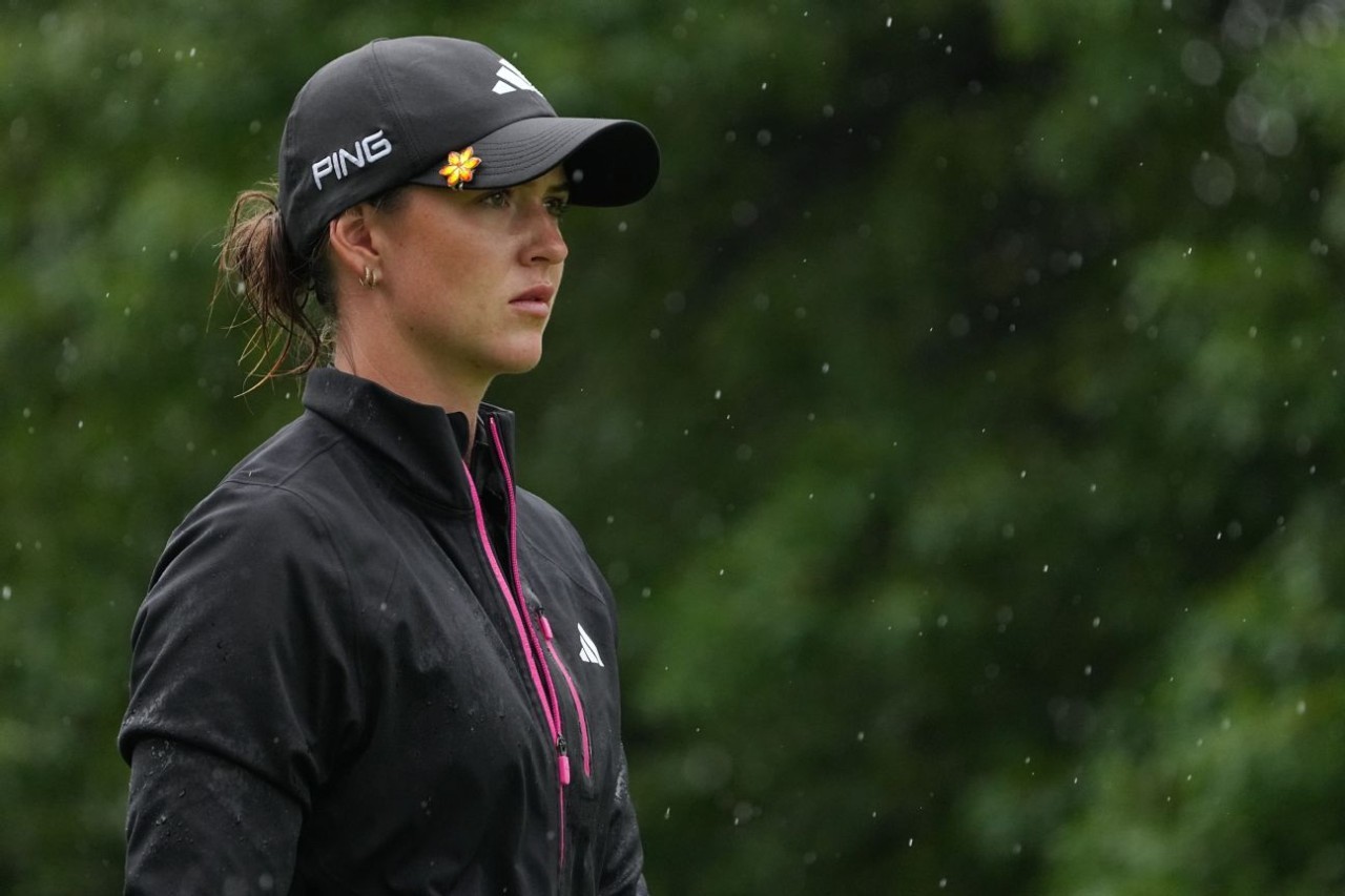 Grant falls short in bid for 59, leads LPGA Dana