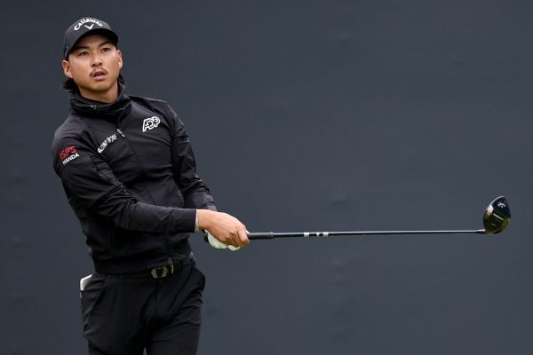 Lee leads Aussie PGA Championship by 3 shots