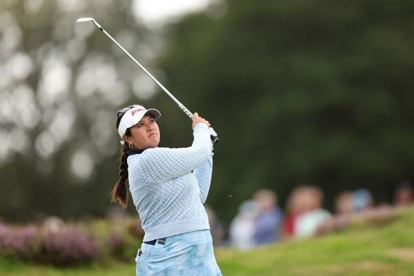 Eying 2nd major, Vu takes lead at British Open