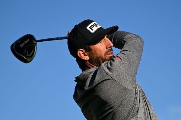 Pavon leads, Rahm makes cut at Spanish Open