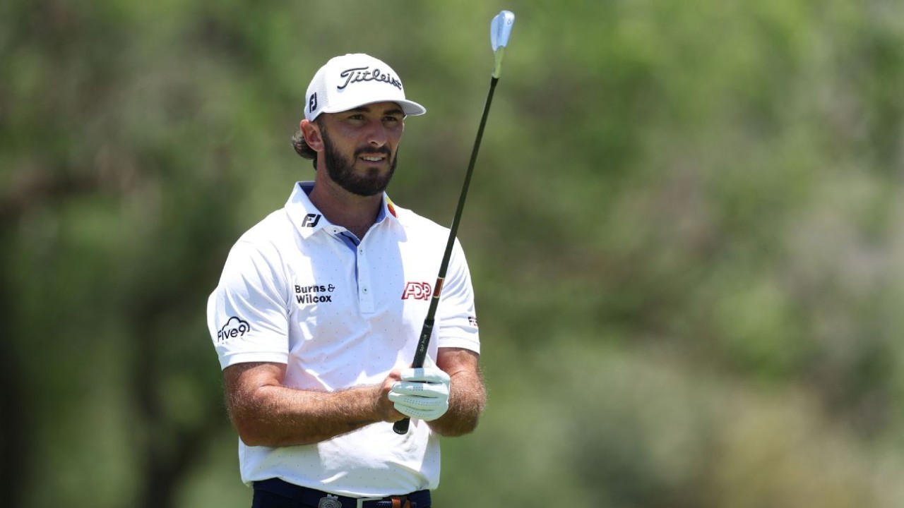 American Homa holds 1-shot lead in South Africa