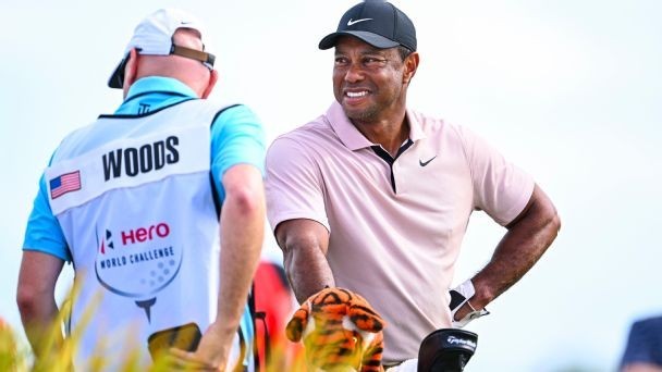 Highlights from Woods' first round at the Hero World Challenge