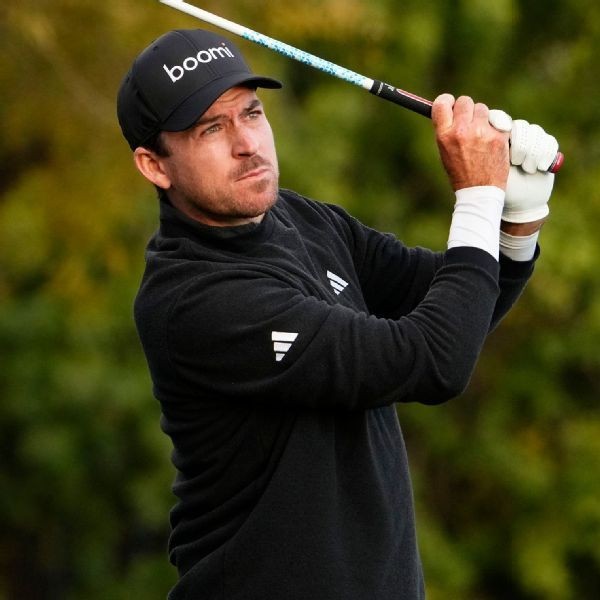 Taylor leads rain-soaked Phoenix Open by 1 shot