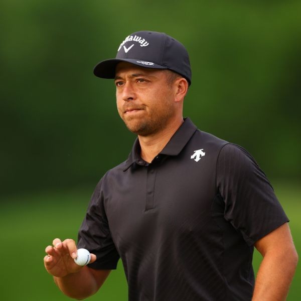 Schauffele keeps PGA lead, up 1 on Morikawa