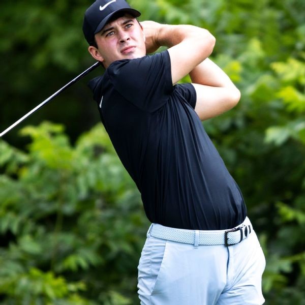 'Present-minded' Thompson holds John Deere lead