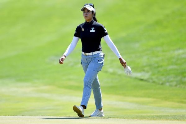 Tavatanakit, Lindblad, Dryburgh share Evian lead