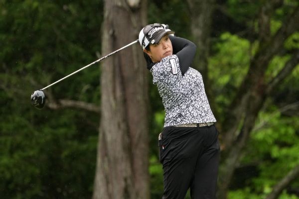 Yamamoto up 5 strokes at Senior Women's Open