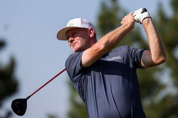 Snedeker named Payne Stewart Award recipient